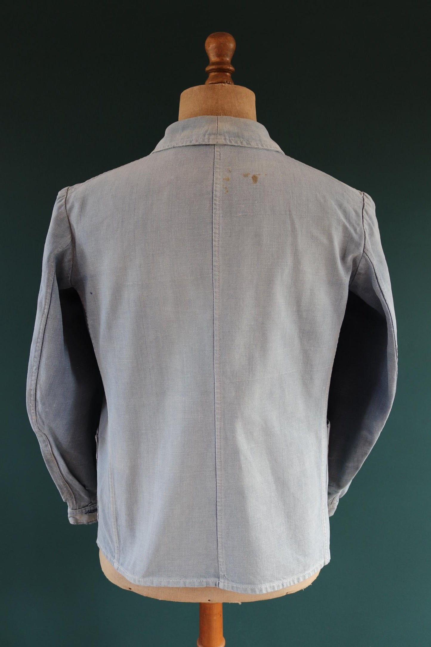 Vintage 1940s French blue workwear jacket - faded cotton twill - 41” chest - bleu de travail