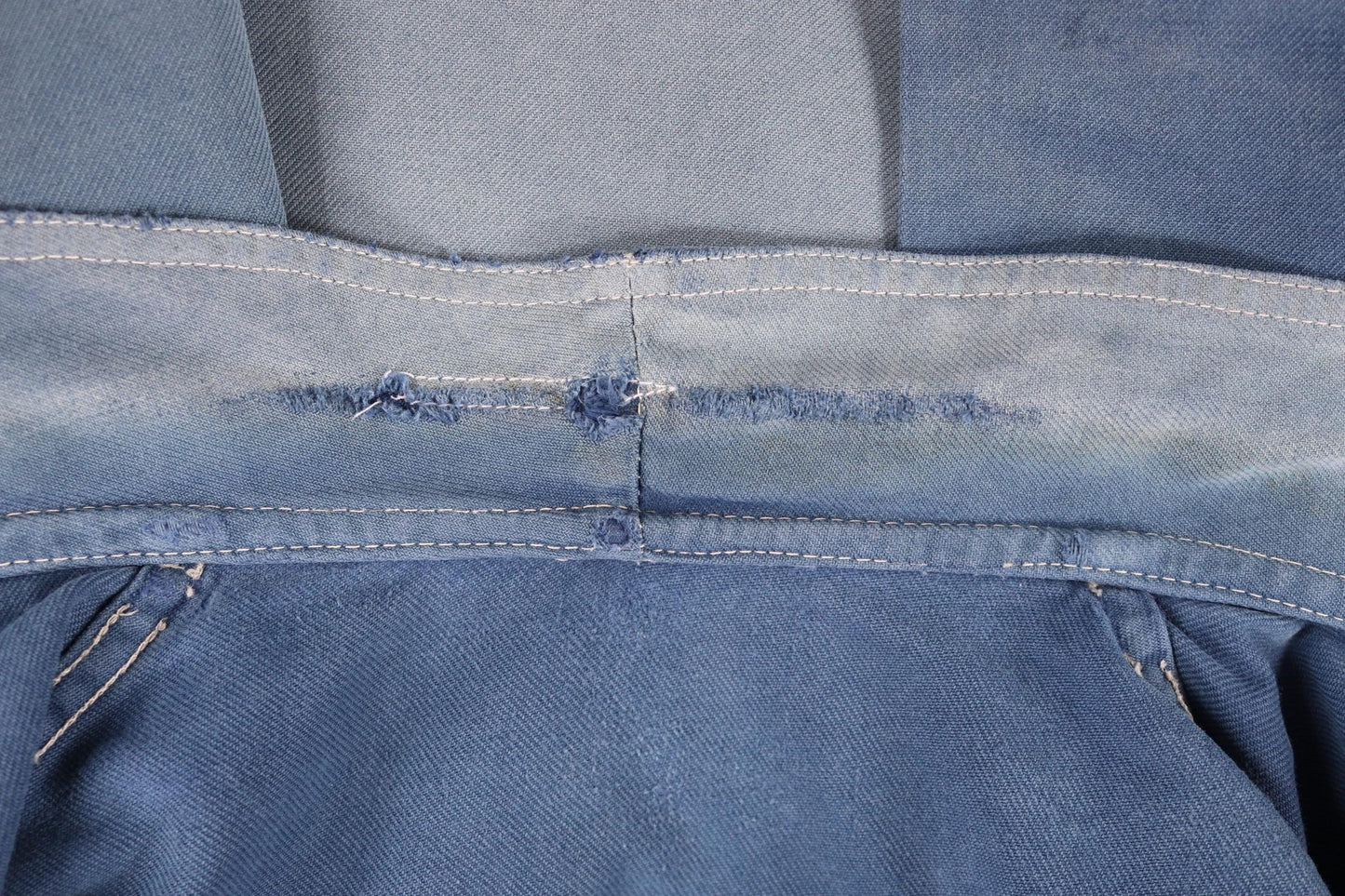 Vintage French blue workwear jacket - 1950s cotton twill - 44” chest - bleu de travail
