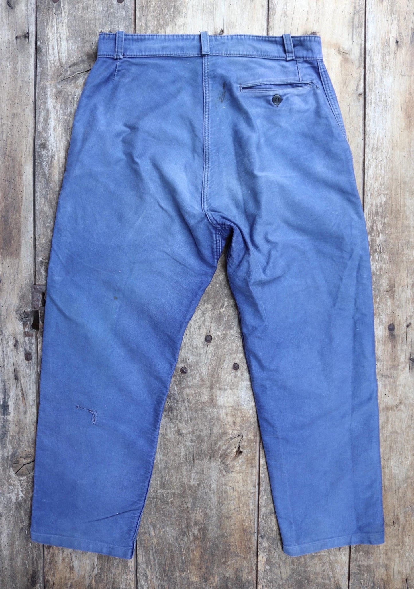 Vintage 1950s 60s French indigo blue moleskin cotton workwear trousers - chore pants - 32” x 26”