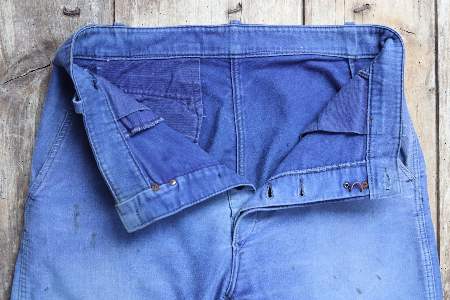 Vintage 1950s 60s French indigo blue moleskin cotton workwear trousers - chore pants - 32” x 26”