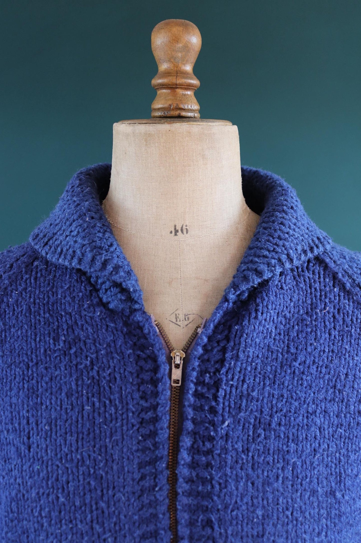 Vintage 1970s novelty acrylic cowichan sweater - sailing boat design - shawl collar - 44” chest