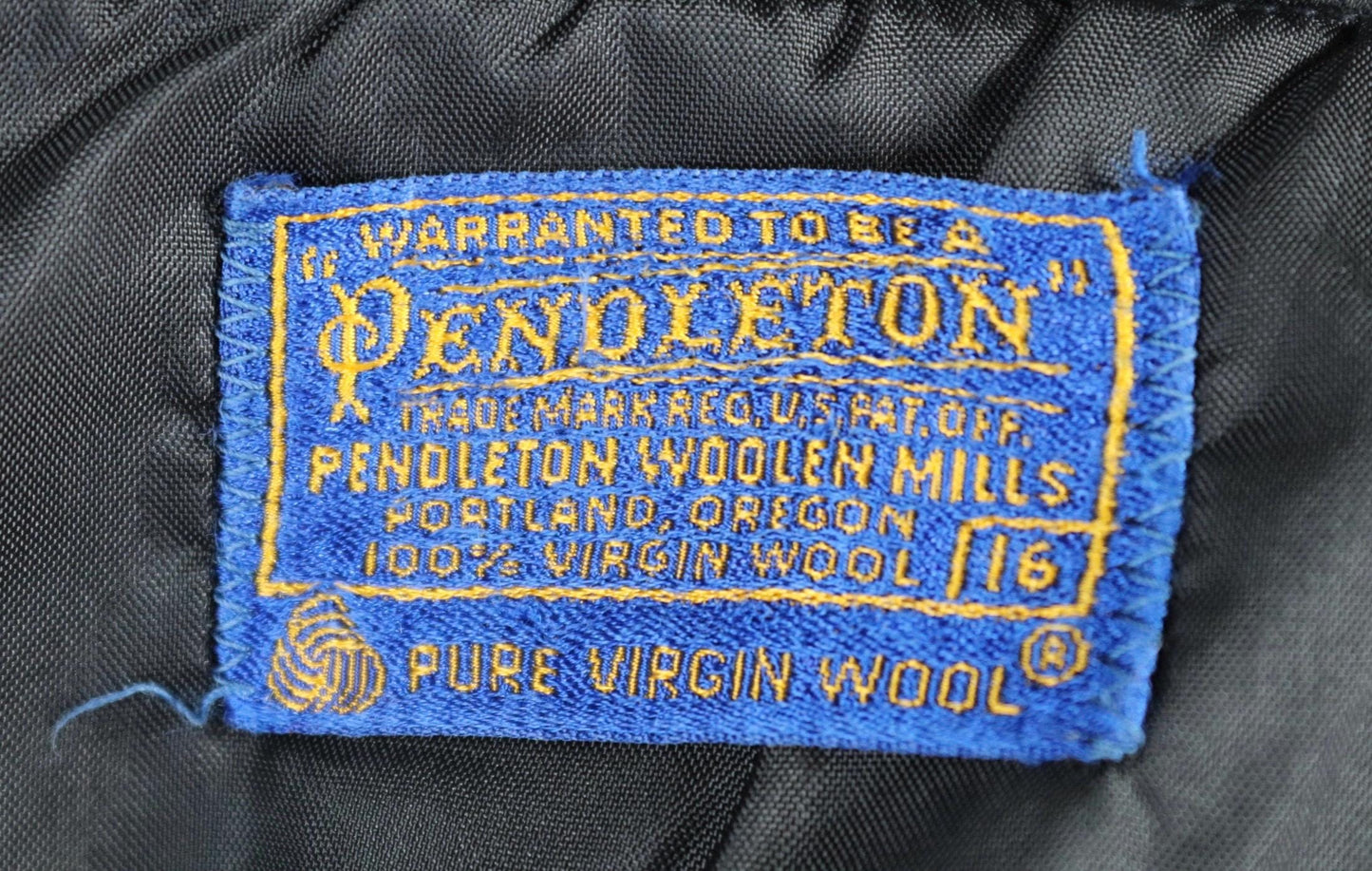 Vintage 1990s Pendleton wool field shirt - plain navy blue - 44” chest