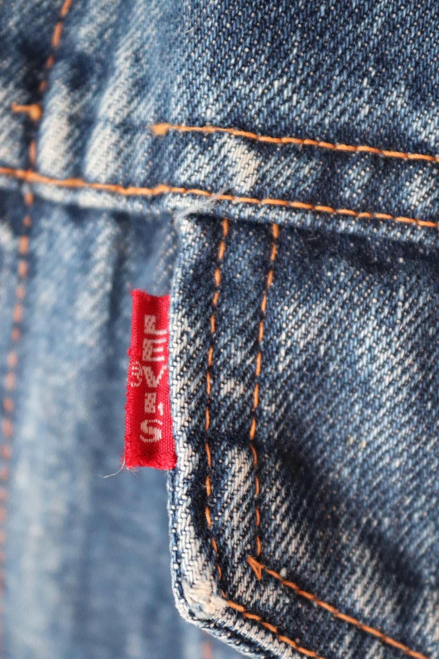 Vintage 1970s Levis big E denim jacket - Levi Strauss red tab - type 3 - trucker workwear - 41” chest