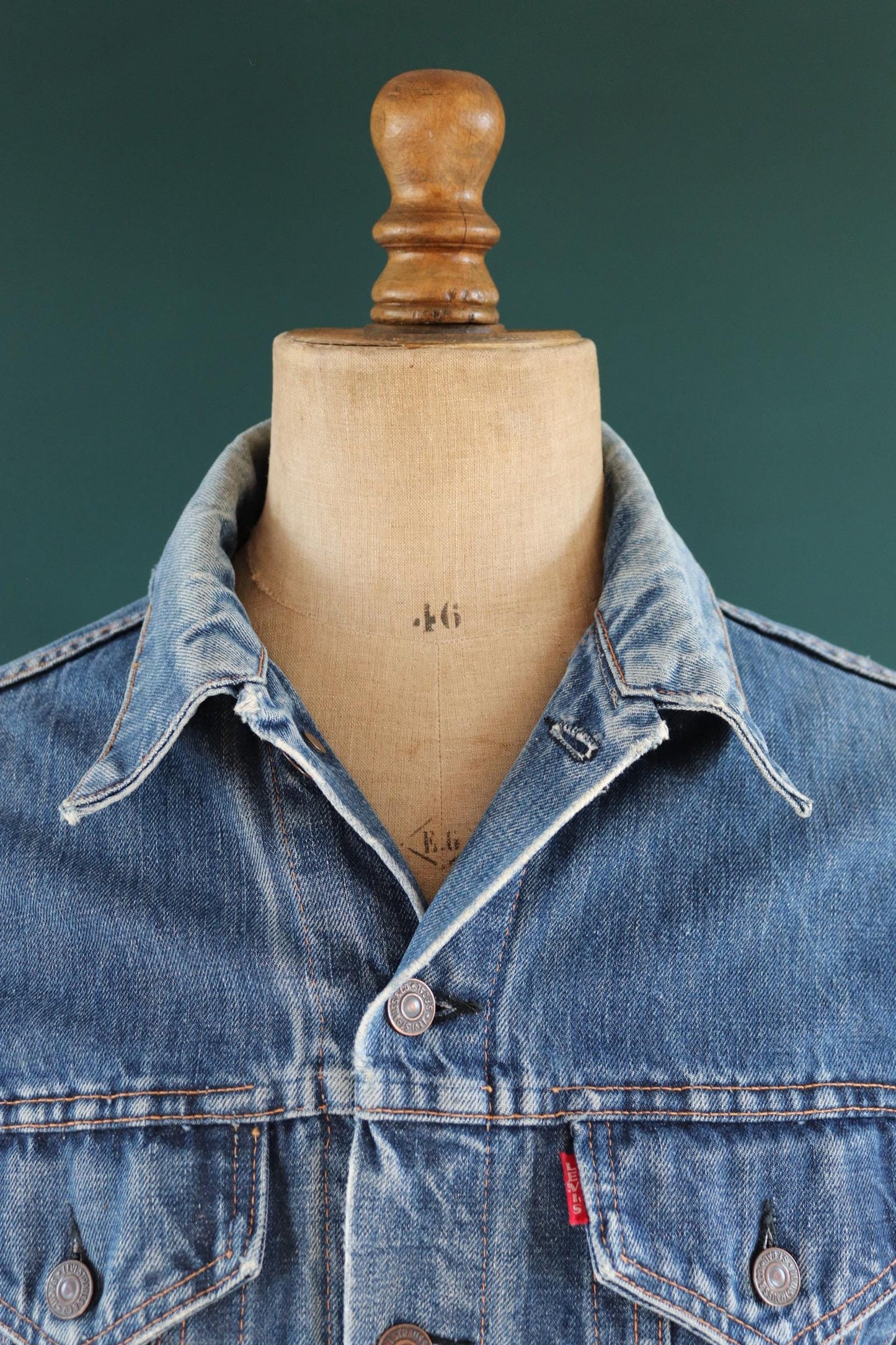 Vintage 1970s Levis big E denim jacket - Levi Strauss red tab - type 3 - trucker workwear - 41” chest