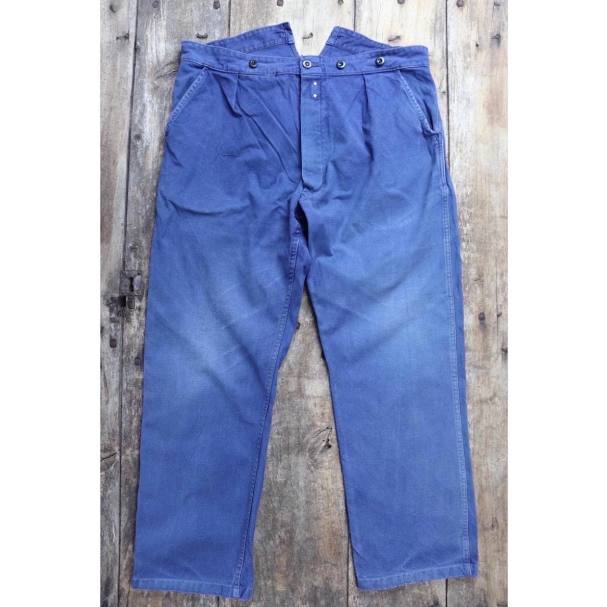Vintage French workwear trousers - 1940s 50s indigo cotton twill chore pants - 38” x 29” - buckle back fishtail