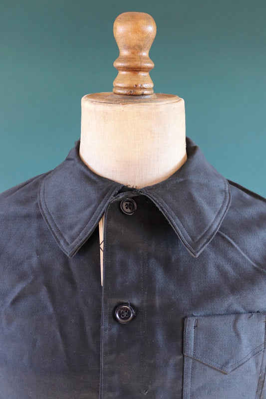 Vintage French black moleskin workwear jacket - 1940s 50s chore coat - deadstock - 41” chest