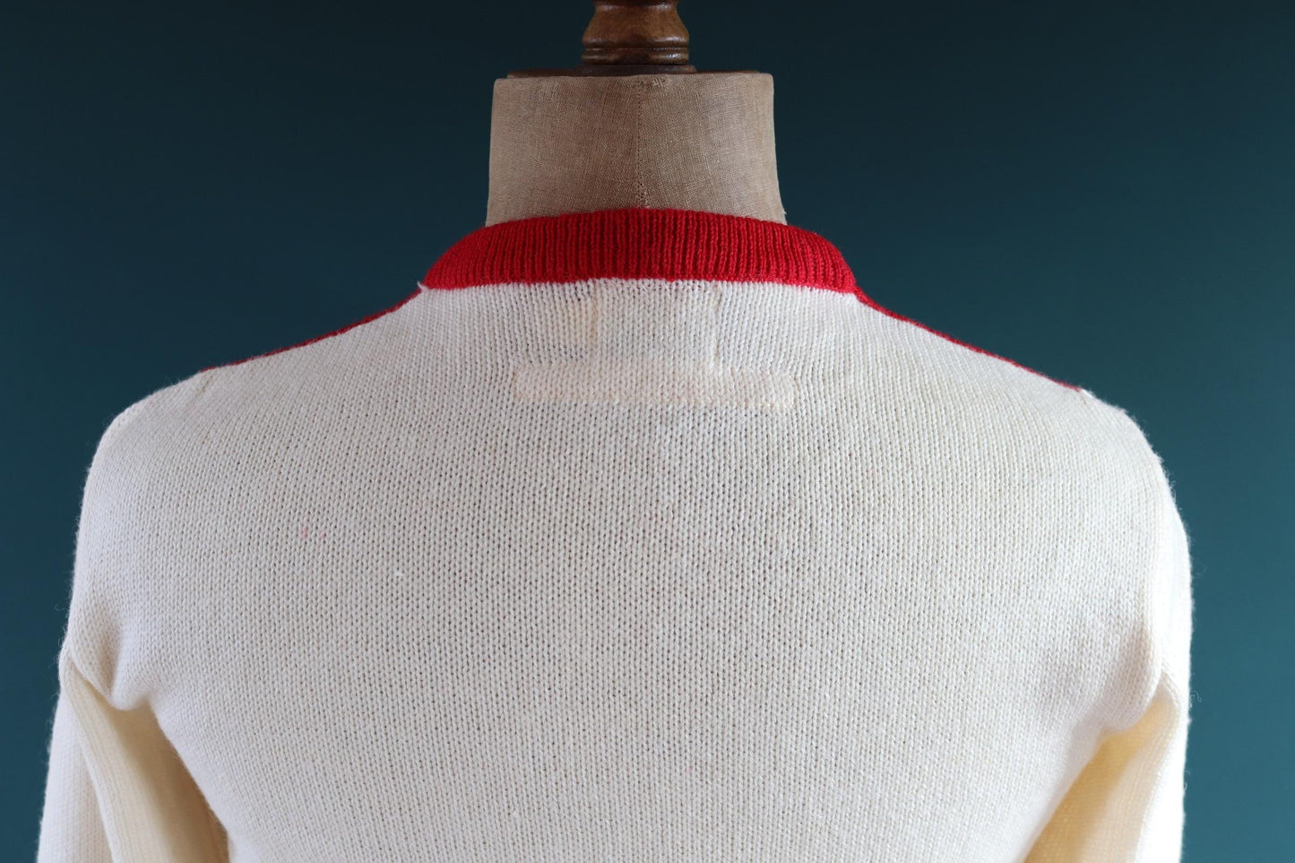 Vintage 1960s college jumper - knitted wool sweater - varsity knitwear - 38” chest