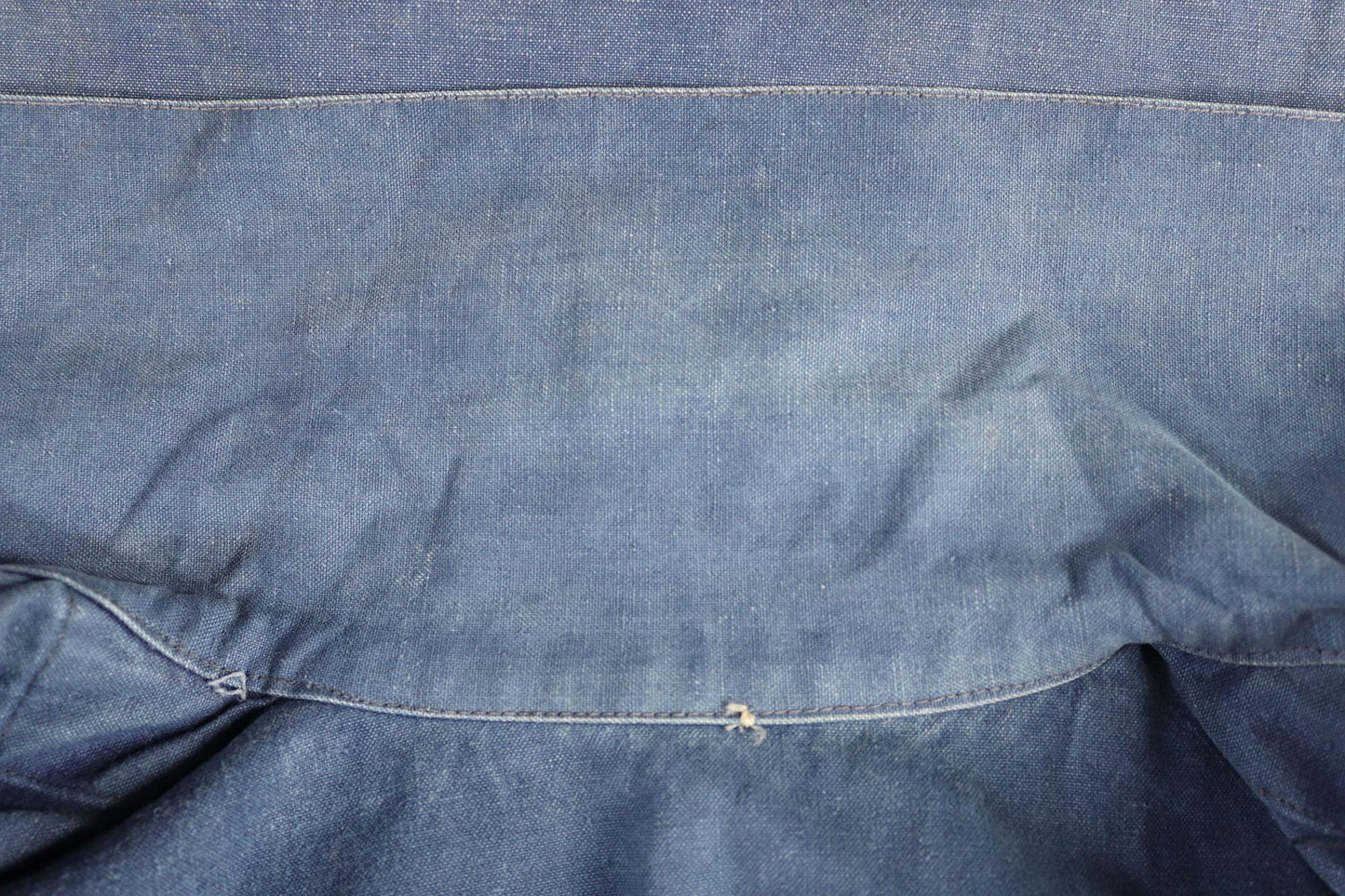 Vintage French workwear smock - 1930s chore shirt - sun faded indigo blue cotton - 40” chest