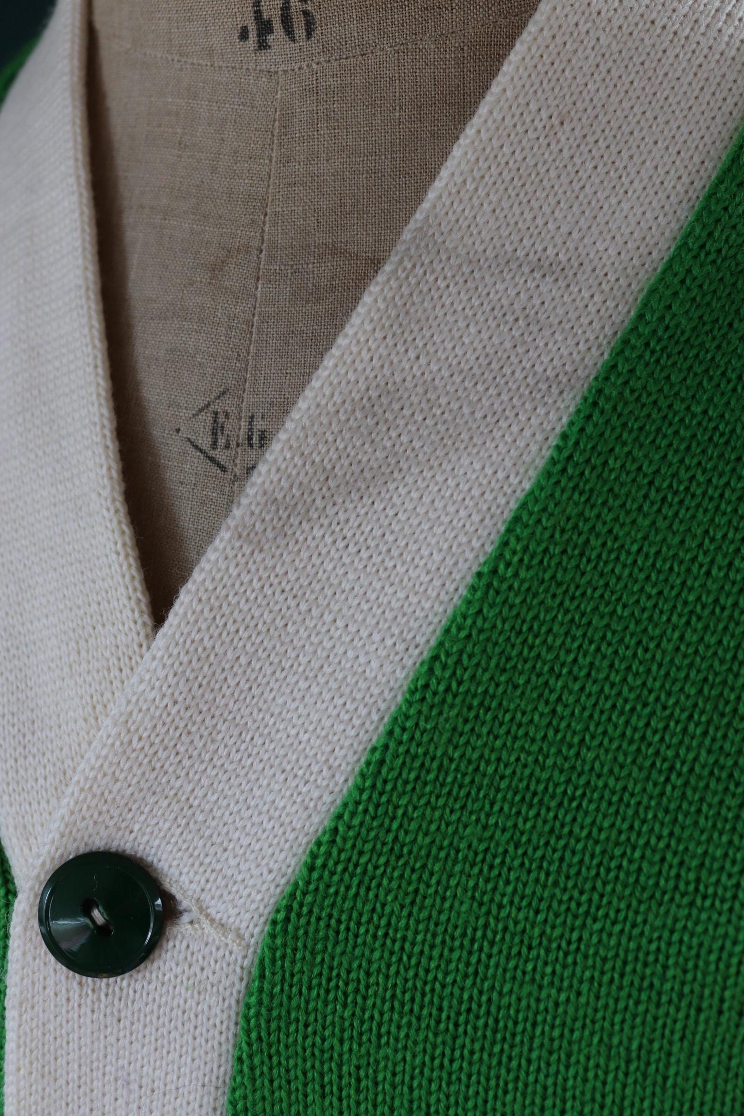 Vintage 1960s wool varsity sweater - knitted jumper - Ivy League style - 38” chest