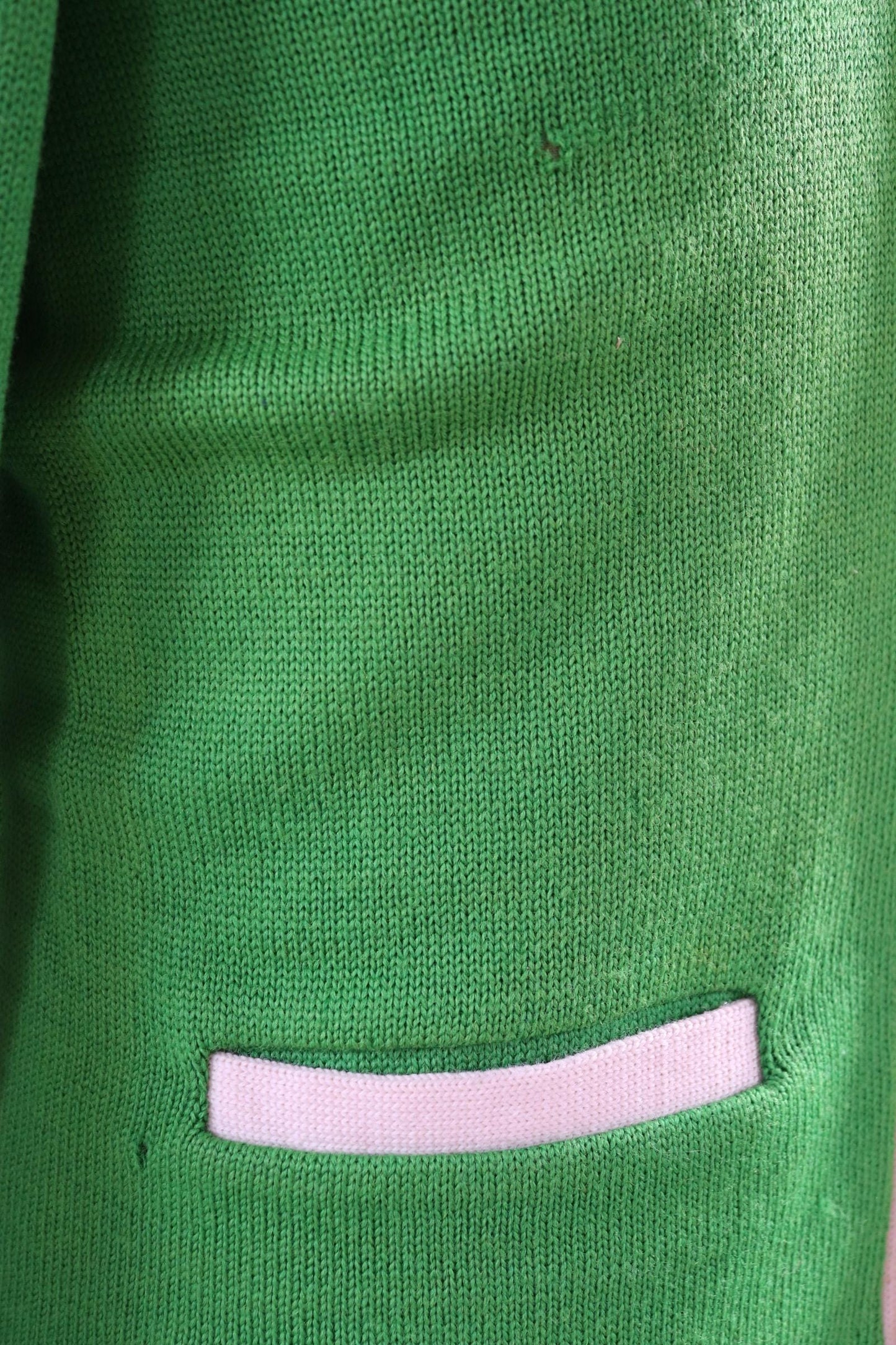 Vintage 1960s wool varsity sweater - knitted jumper - Ivy League style - 38” chest