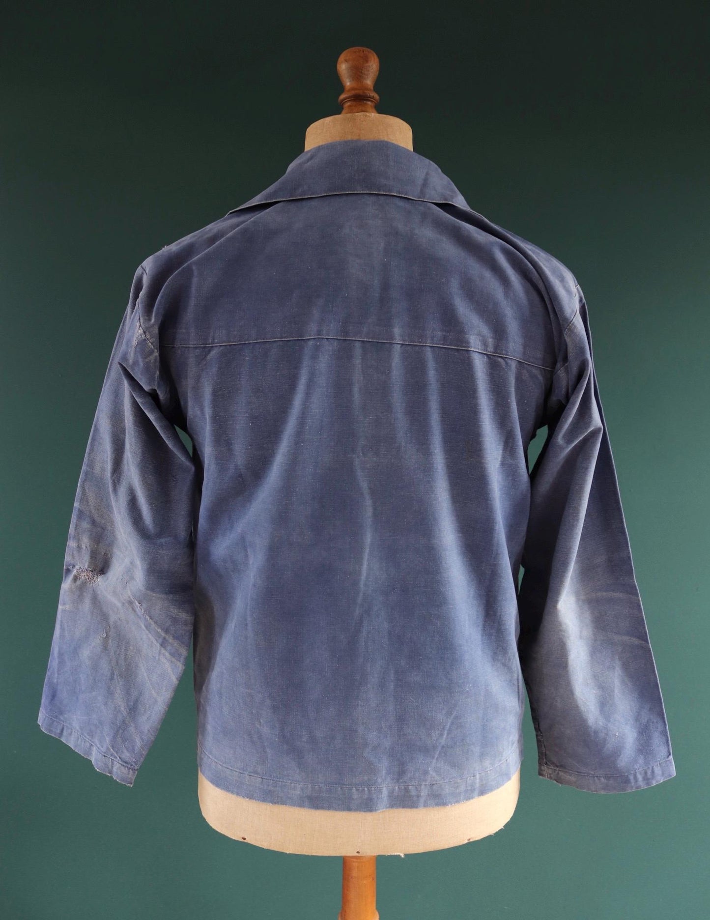 Vintage French workwear smock - 1930s chore shirt - sun faded indigo blue cotton - 40” chest