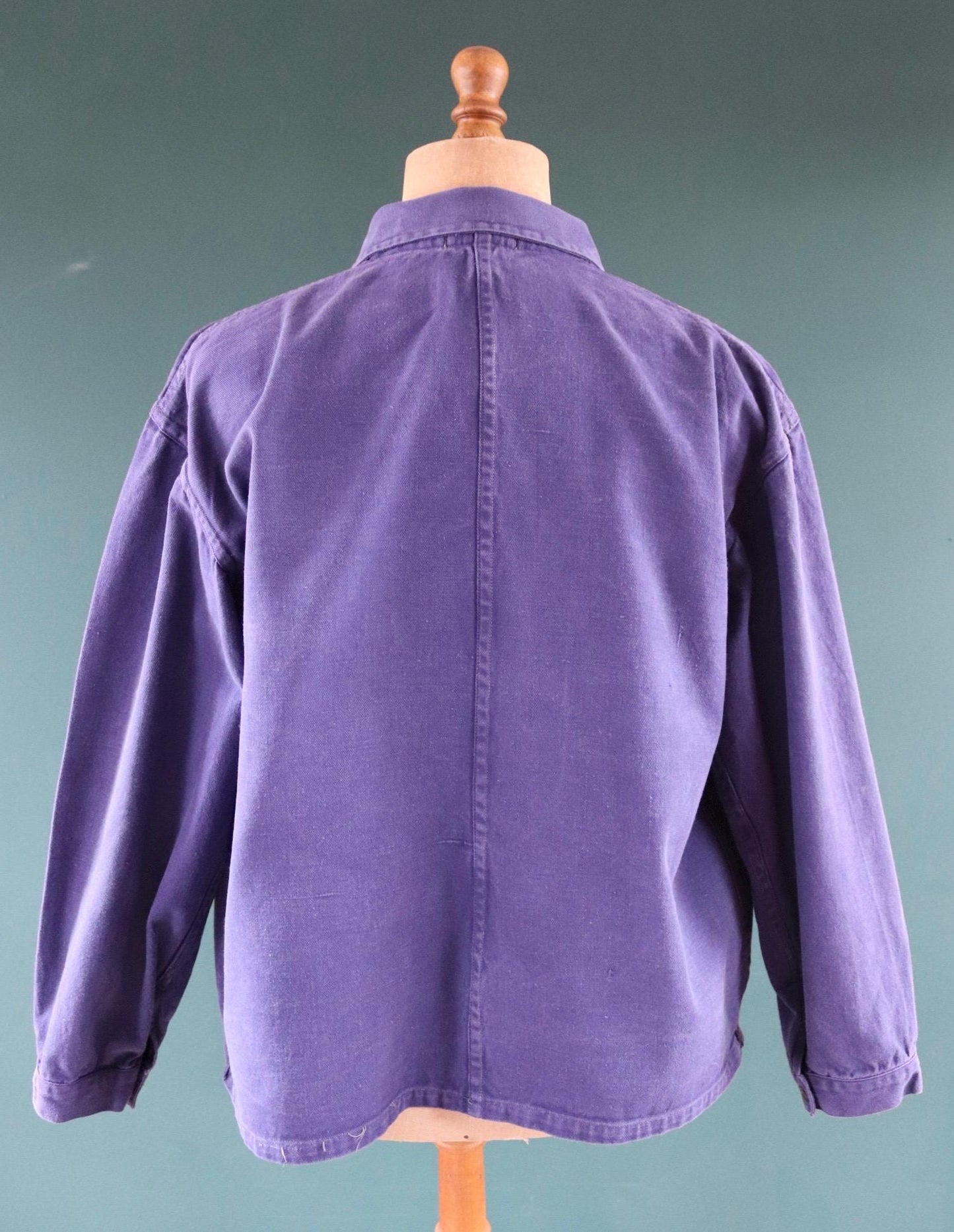 Vintage French workwear jacket - blue chore coat - 53” chest