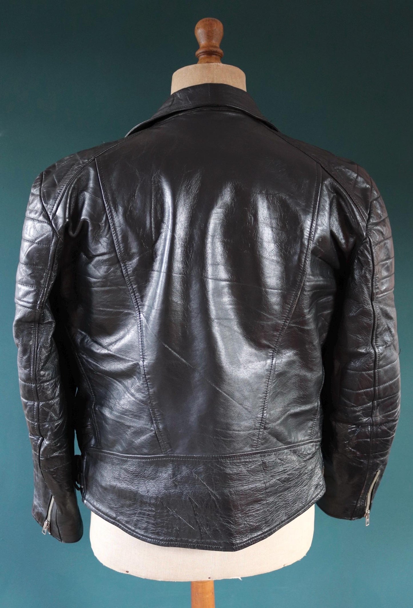 Vintage 1980s black leather biker jacket - 40” chest