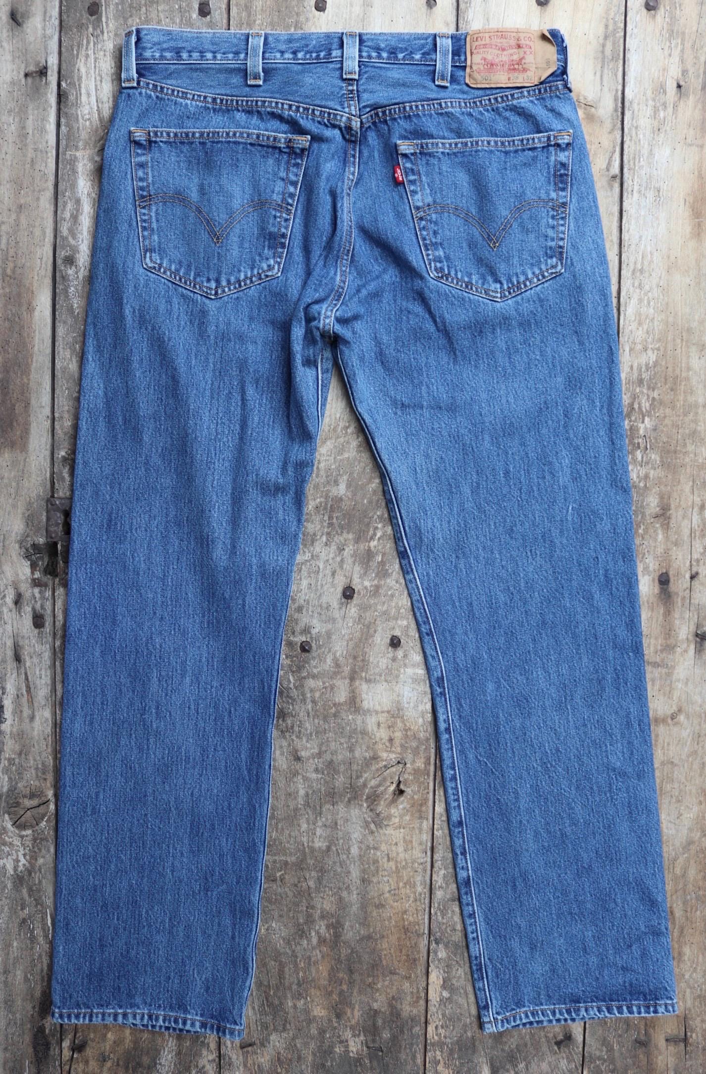 Vintage Levis 501 jeans - blue denim workwear - 36" x 32"