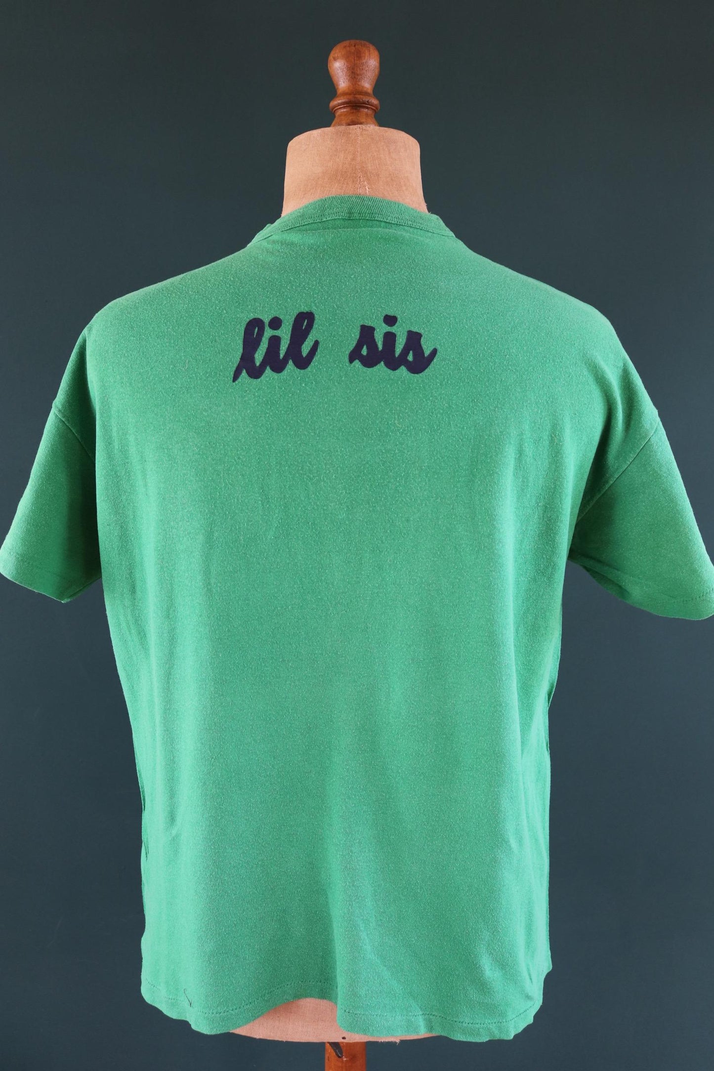 Vintage 1980s green Greek letters t shirt - sorority sportswear - football tee - 45” chest