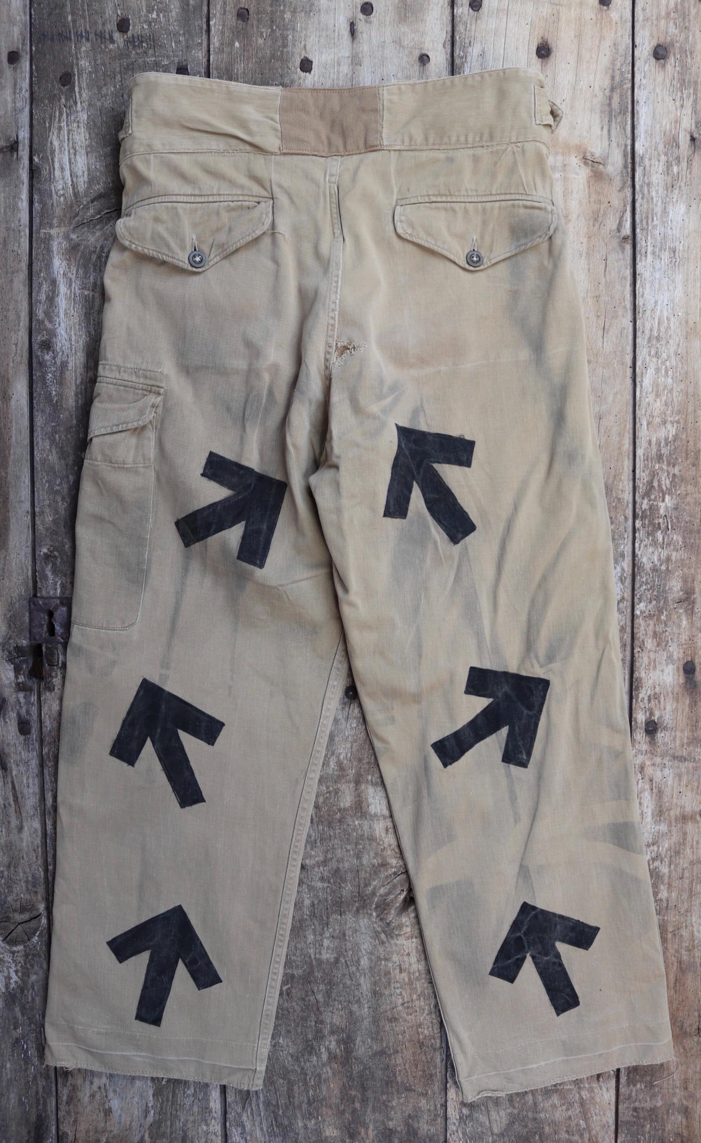 Vintage 1960s British army Gurkha trousers - military pleated pants - 33" x 28"
