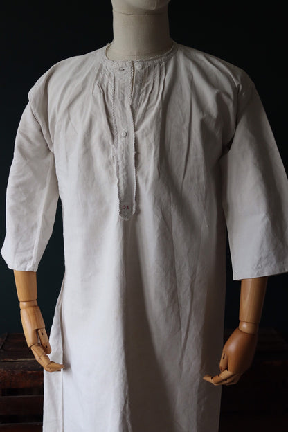Vintage antique french white linen nightgown night shirt pin tuck pleats size free 43” chest indigo dye project