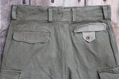 Vintage 1940s 40s 1950s 50s M47 M-47 French khaki green cotton overalls cargo trousers pants army military 35” x 30” workwear work chore