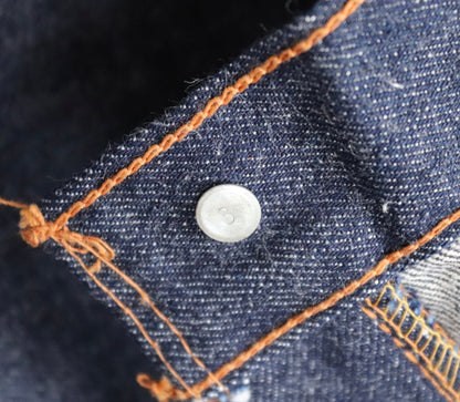 1960s Levis fly button