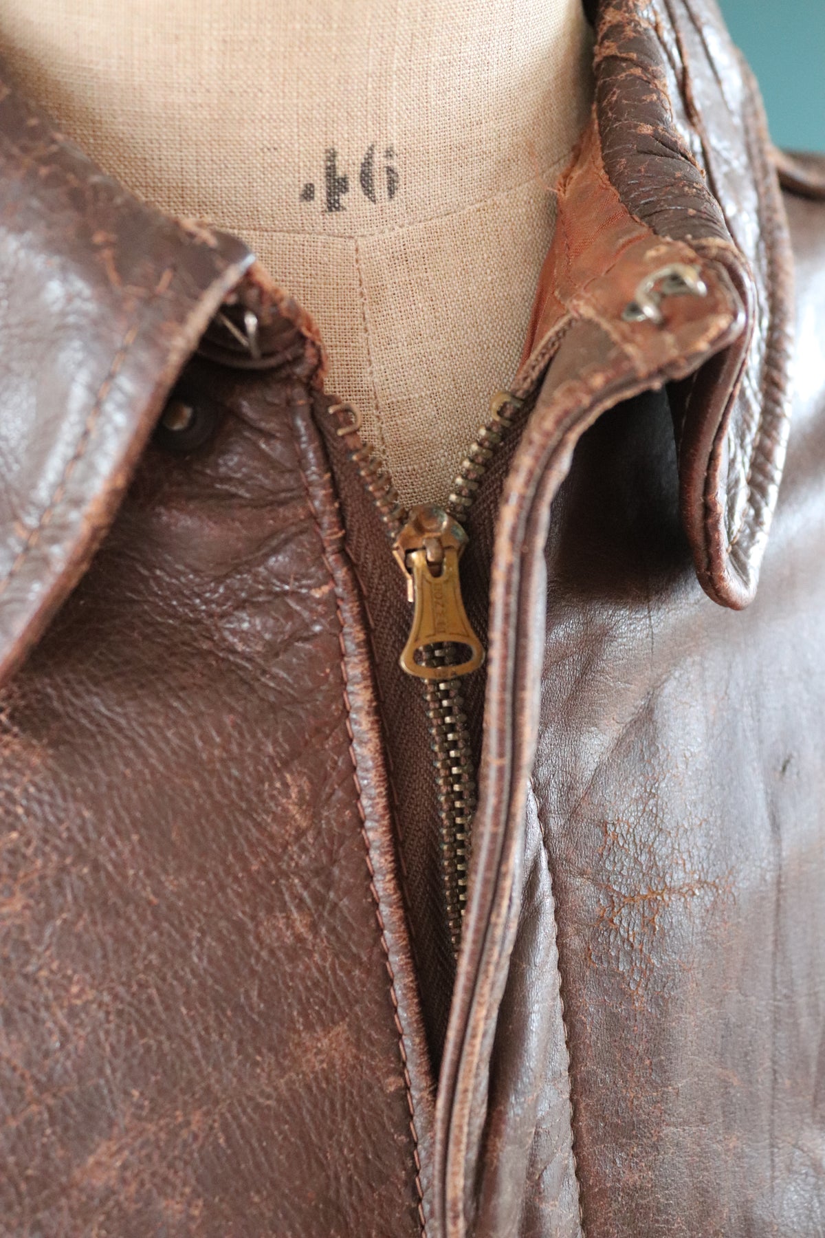 Vintage WW2 A-2 jacket - 1940s leather - Perry Sportswear - 46” chest