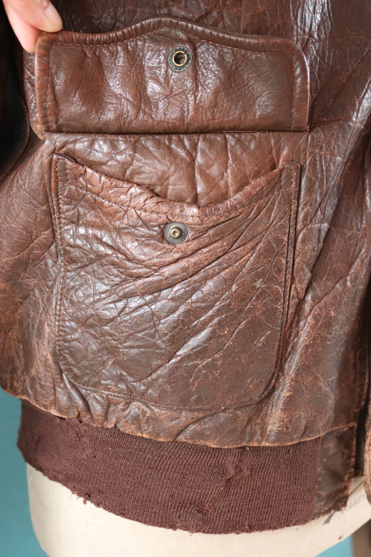 Vintage WW2 A-2 jacket - 1940s leather - Perry Sportswear - 46” chest