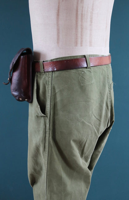 Vintage brown leather belt pouch - 1930s Swedish military bag - WW2 utility hip pouch - Ren Faire - dog walking waist bag - gift for him