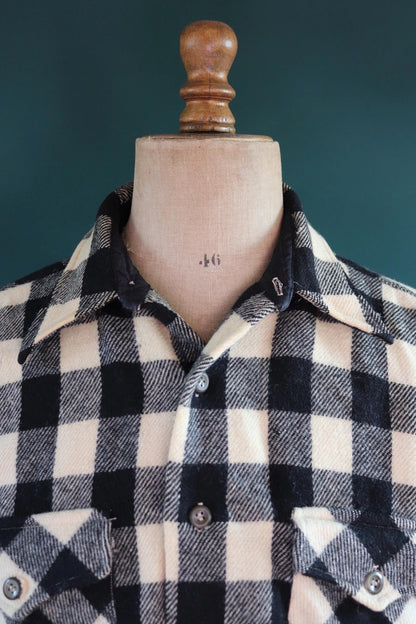 Vintage 1940s 40s 1950s 50s Field Master white black wool buffalo plaid CPO shirt jacket hunting camp 48” chest workwear work camping
