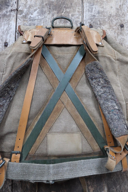 Vintage 1950s French army rucksack - military backpack made by Lafuma - khaki green cotton canvas - for camping and hiking - metal frame