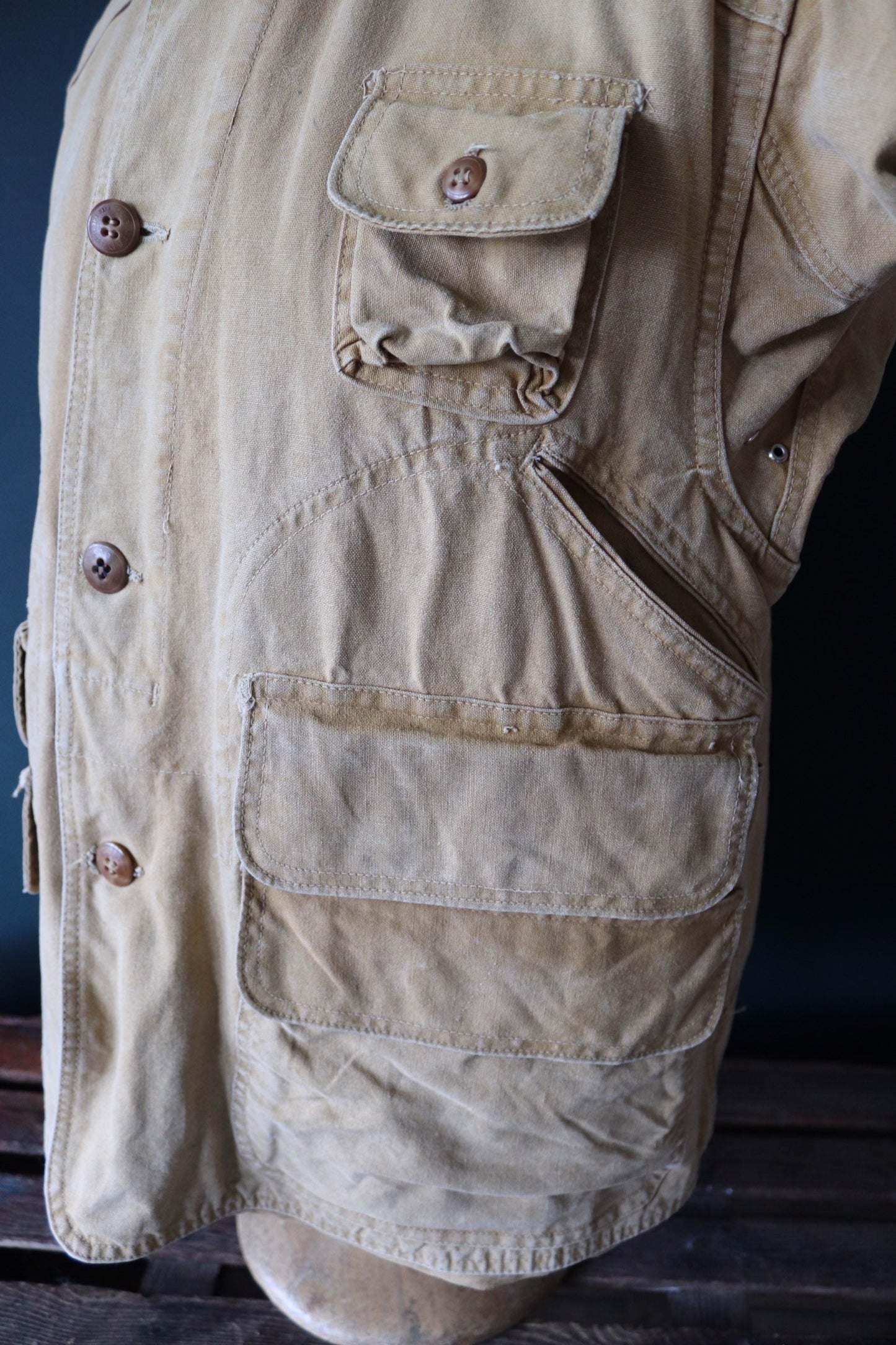 Vintage 1940s 40s tin cloth duck cotton canvas hunting shooting jacket 46” chest Red Head American workwear work chore