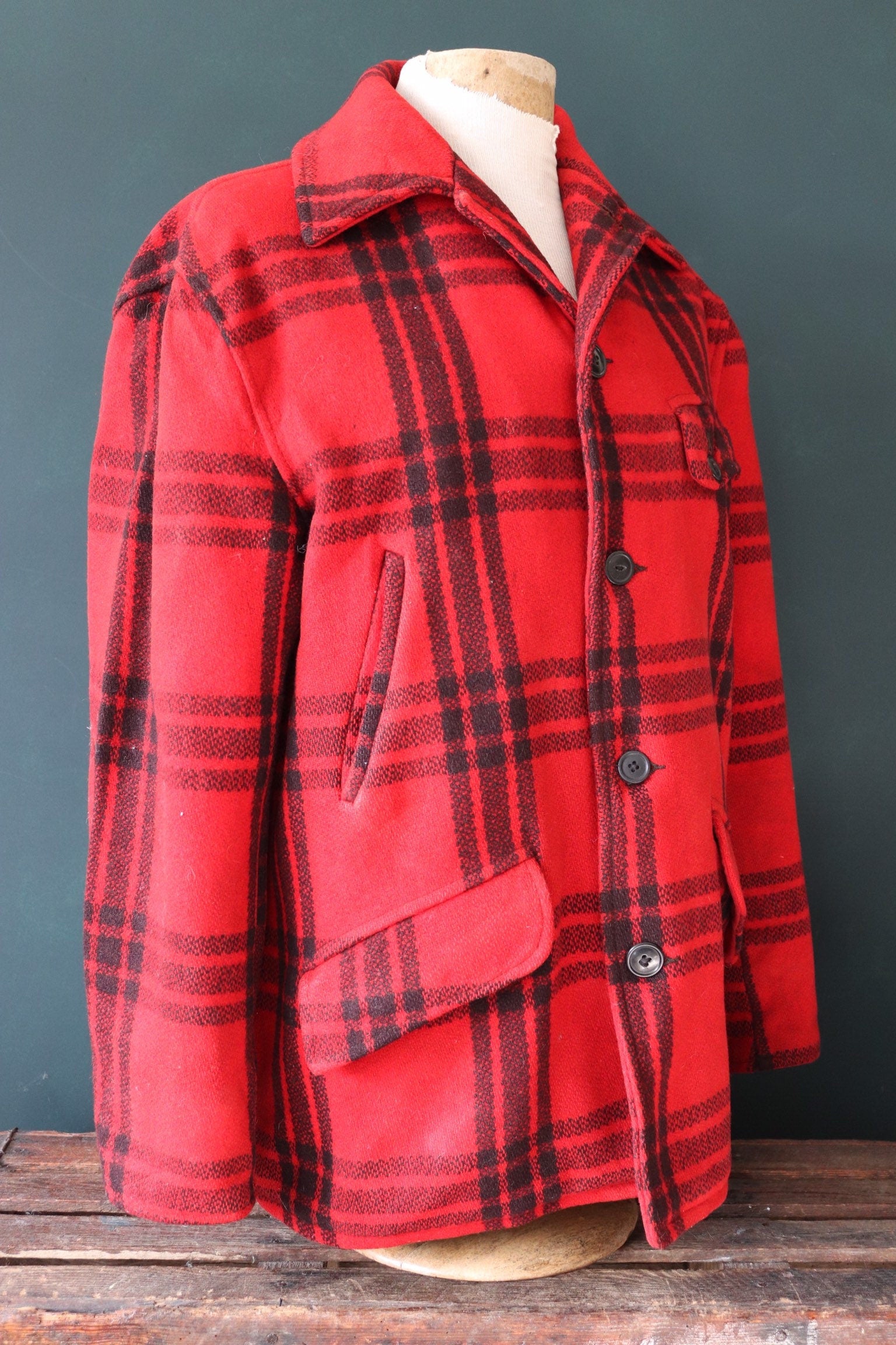 Vintage 1940S 40s 1950s 50s JC Higgins red black buffalo plaid wool checked jacket 48” chest hunting mackinaw
