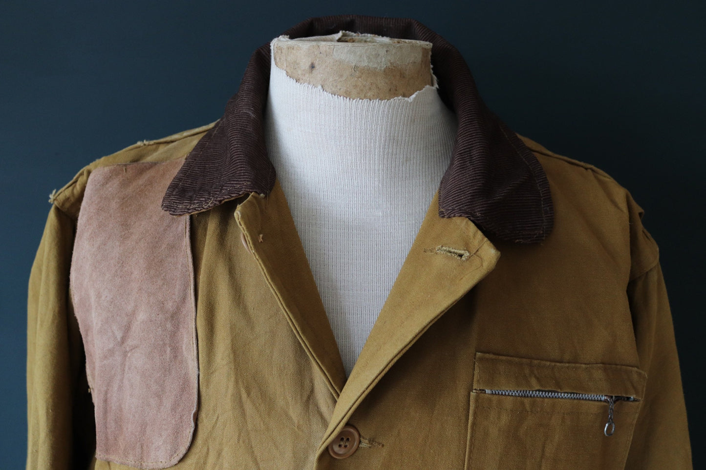 Vintage 1960s 60s Bullseye Bill tan brown duck cotton canvas jacket hunting shooting American Talon zipper 51” chest workwear chore work XL