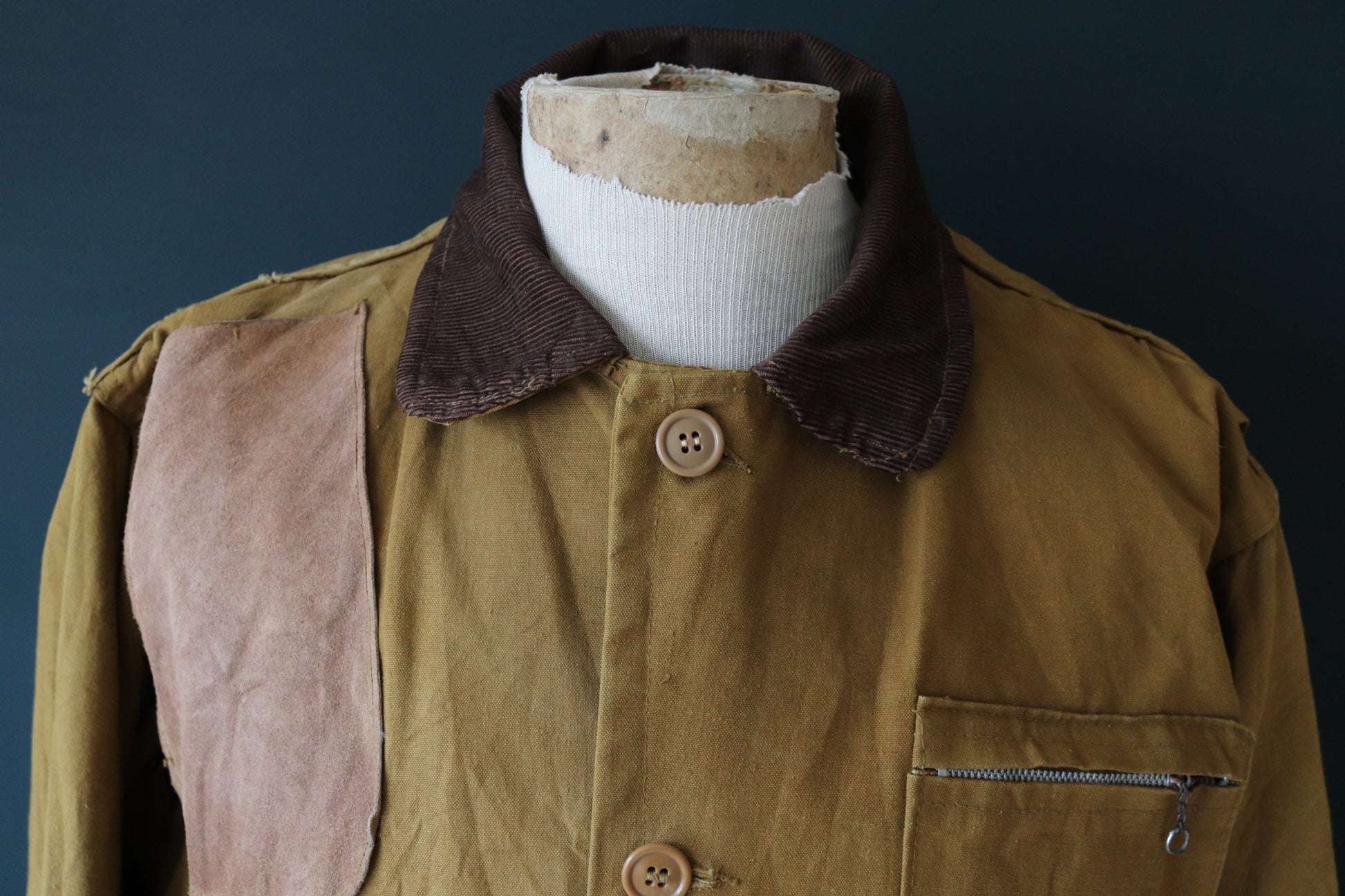 Vintage 1960s 60s Bullseye Bill tan brown duck cotton canvas jacket hunting shooting American Talon zipper 51” chest workwear chore work XL