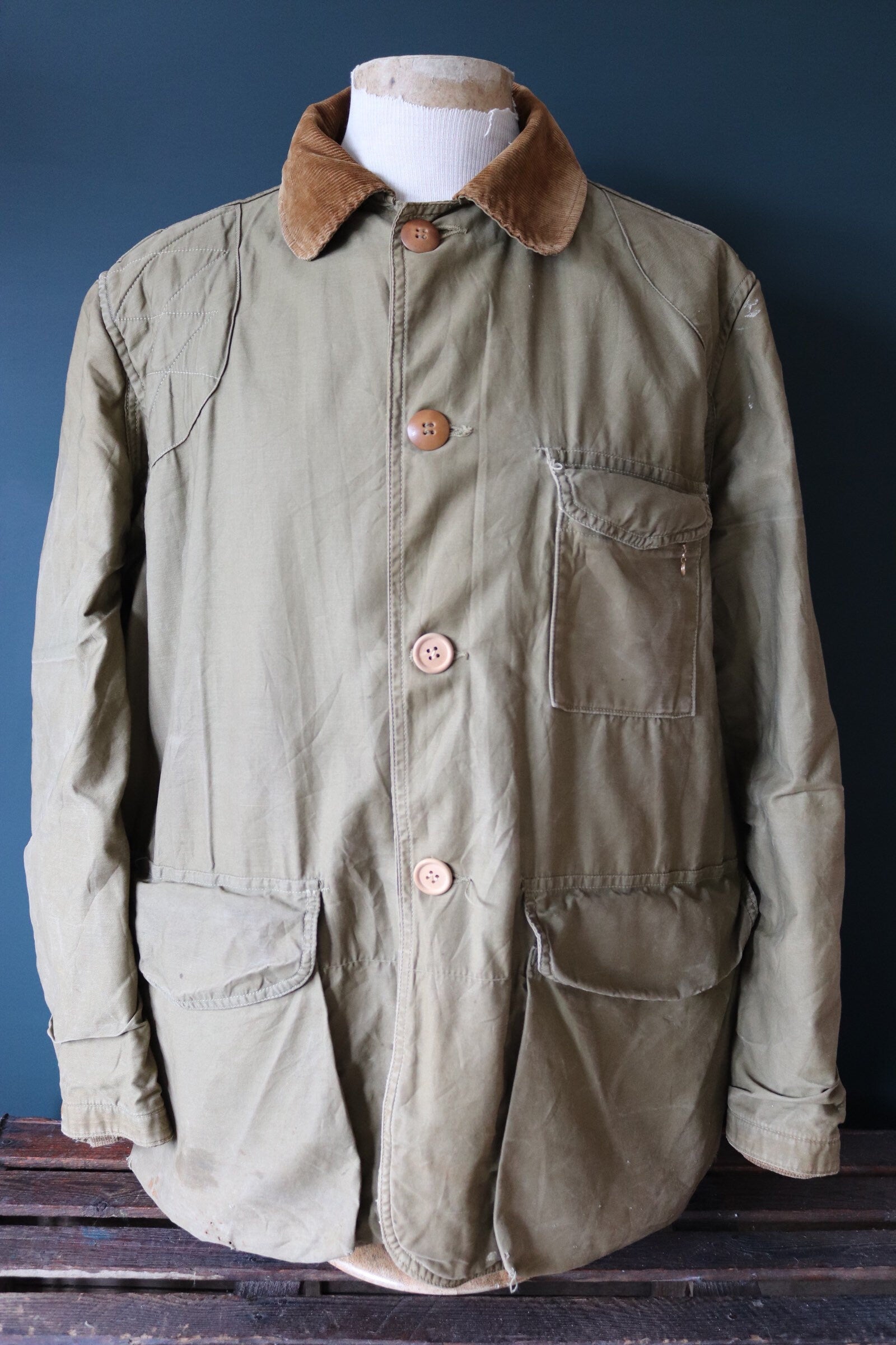 Vintage 1950s workwear jacket - green brown duck cotton canvas - American hunting - Talon zipper - 52” chest