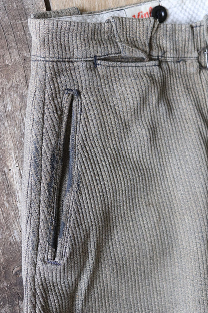 Vintage French workwear trousers 1950s brown pique coutil corduroy hunting riding breeches darned repaired 29” x 24.5” jodhpurs