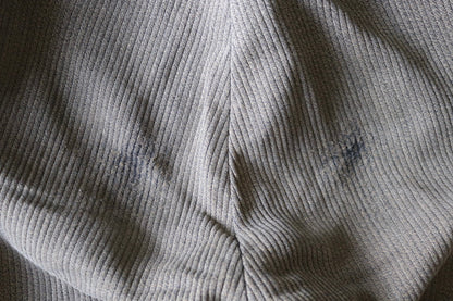 Vintage French workwear trousers 1950s brown pique coutil corduroy hunting riding breeches darned repaired 29” x 24.5” jodhpurs