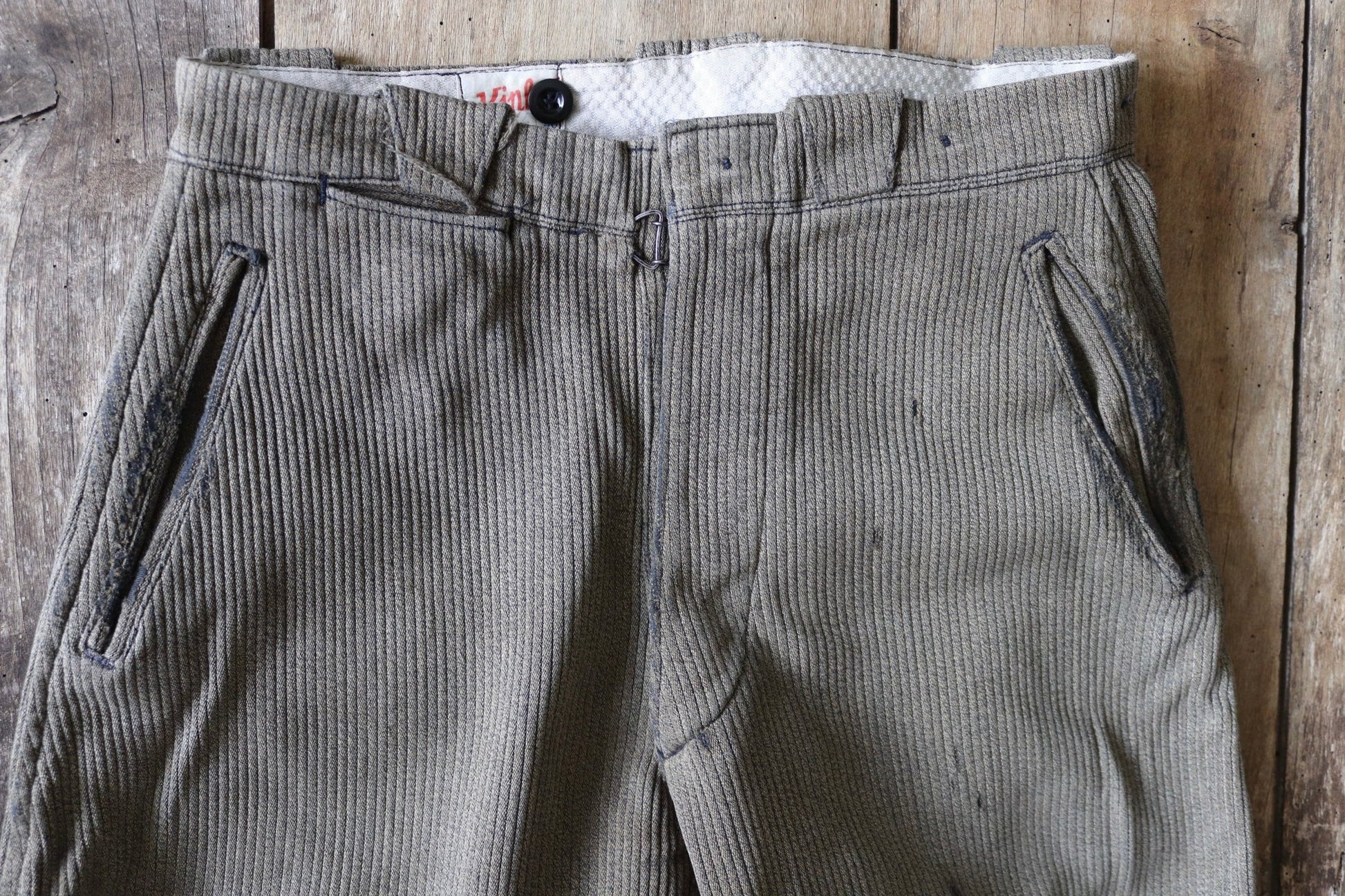 Vintage French workwear trousers 1950s brown pique coutil corduroy hunting riding breeches darned repaired 29” x 24.5” jodhpurs