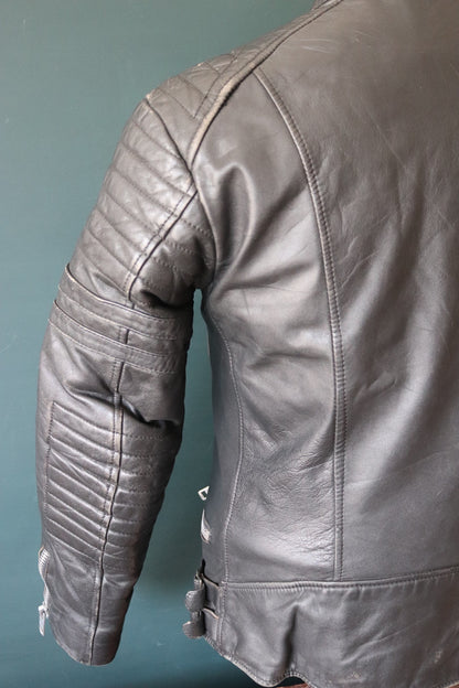 Vintage 1980s black leather jacket cafe racer 38” chest motorcycle biker Strokes