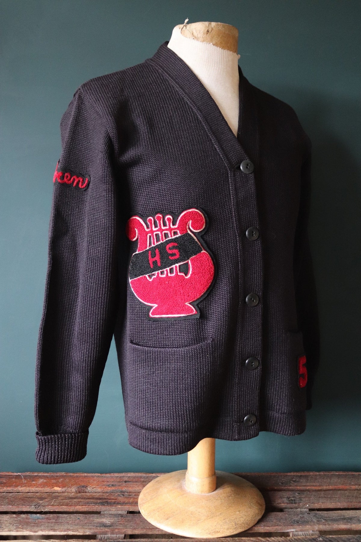 Vintage 1950s wool varsity cardigan - Ivy style - chenille patch - 38" chest
