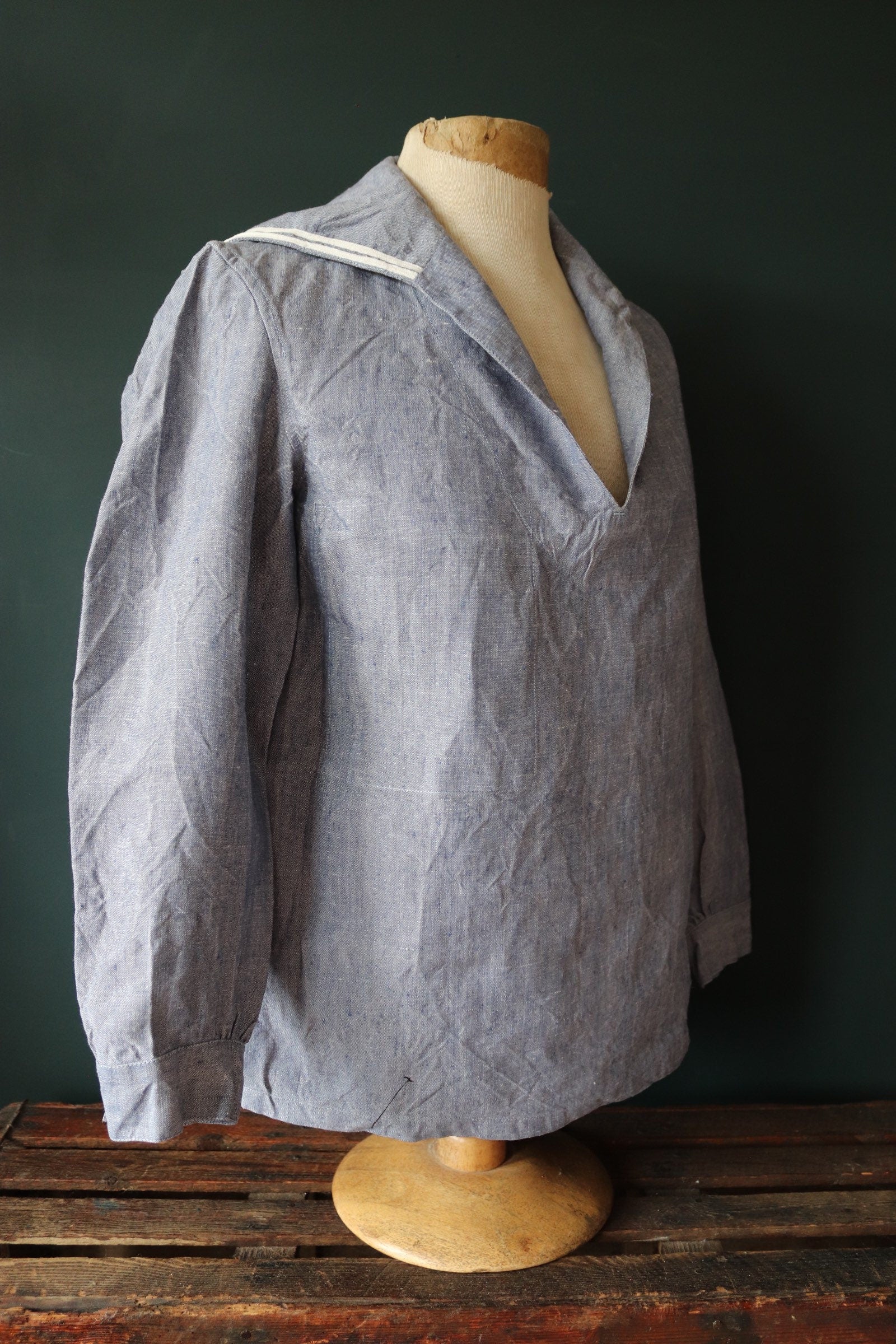 Vintage French linen shirt Marine Nationale 1960s Navy naval crackerjack bib top jumper indigo 43” chest military workwear work sailor