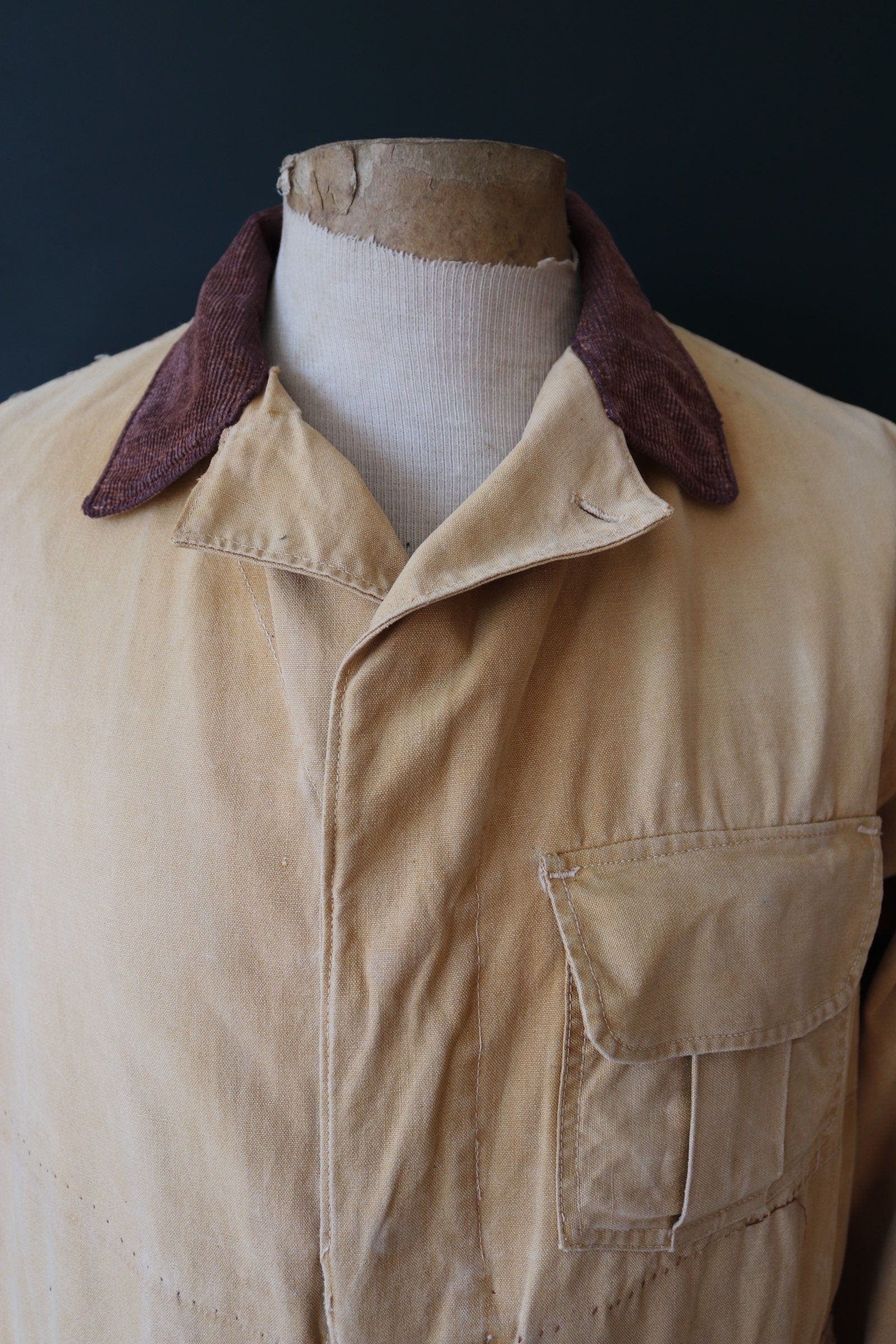 Vintage 1950s workwear jacket - Hinson Bodyguard - tan brown tin cloth cotton canvas - waterproof hunting - 47" chest - American chore