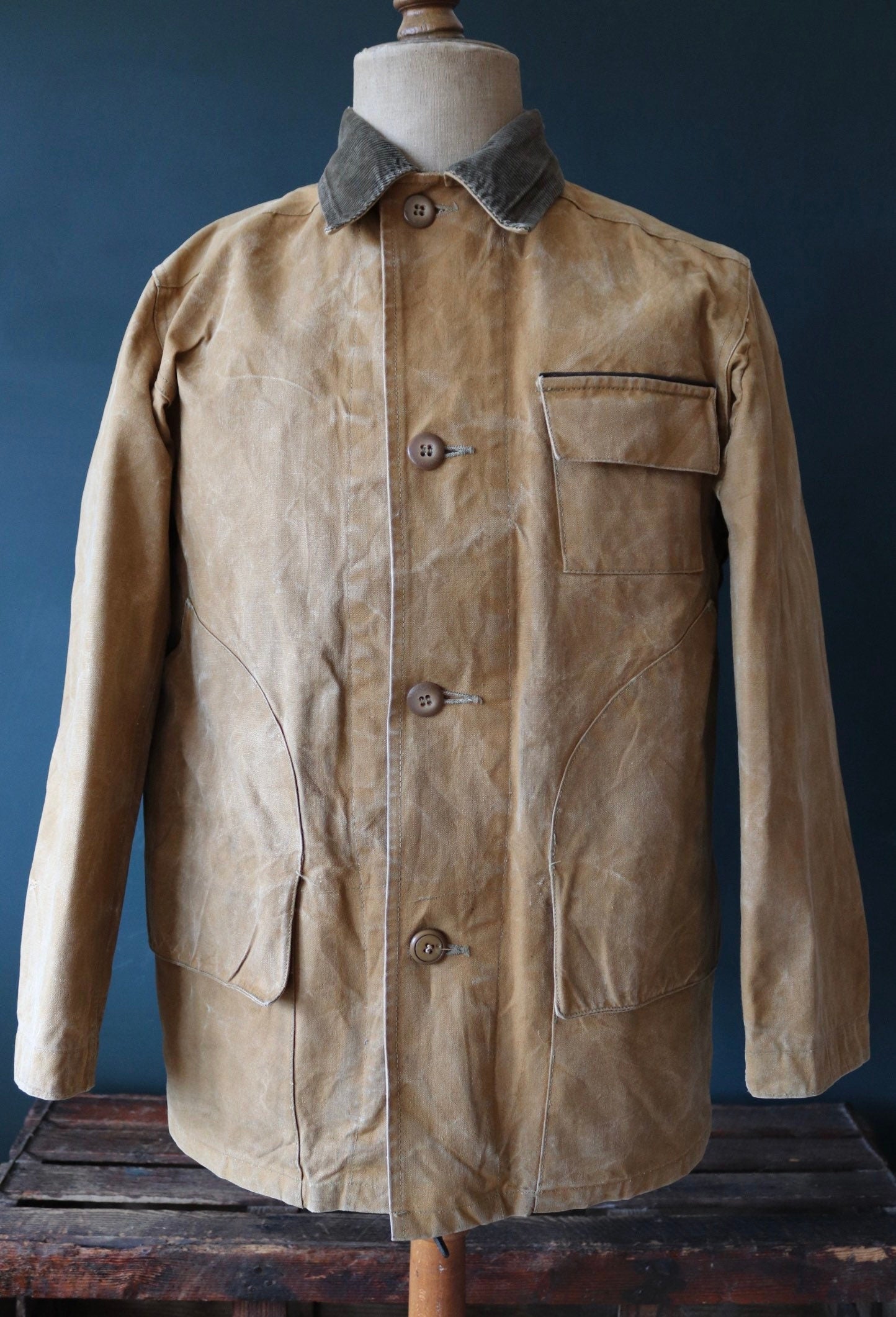 Vintage 1970s 70s 1980s 80s Duxbak duck cotton canvas tin cloth hunting shooting jacket 45” chest workwear work chore