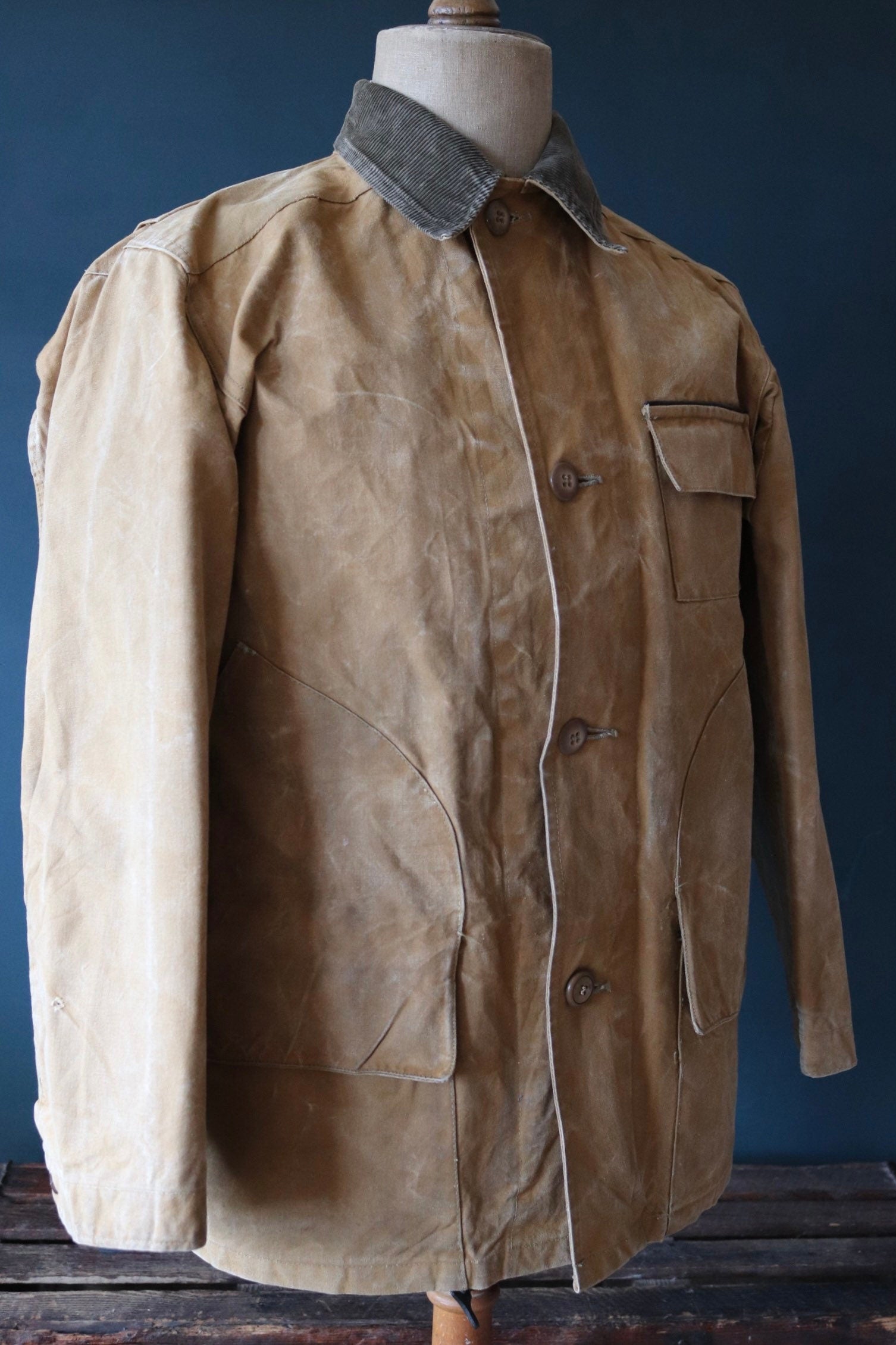 Vintage 1970s 70s 1980s 80s Duxbak duck cotton canvas tin cloth hunting shooting jacket 45” chest workwear work chore