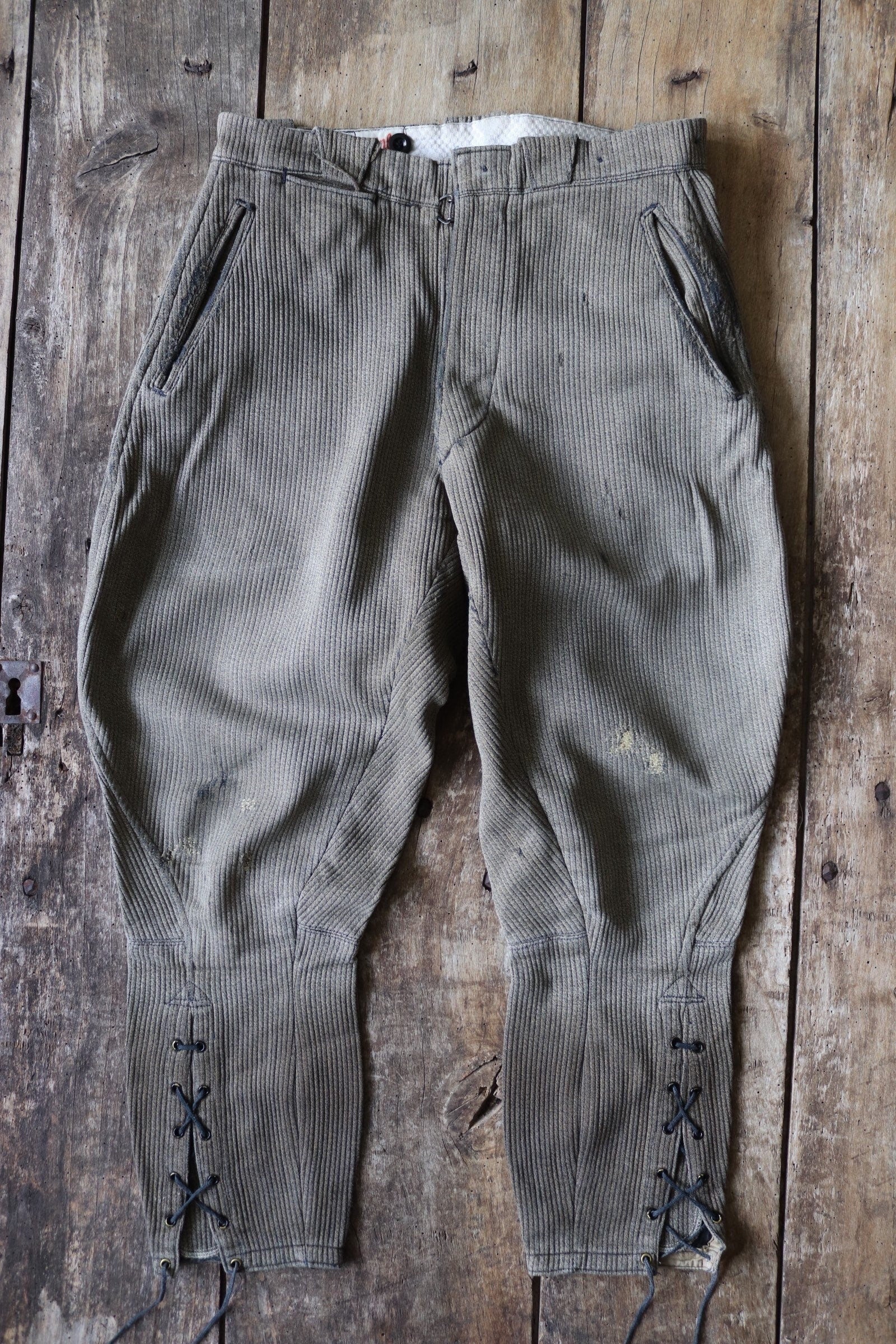 Vintage French workwear trousers 1950s brown pique coutil corduroy hunting riding breeches darned repaired 29” x 24.5” jodhpurs