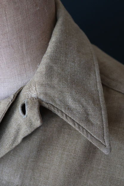 Vintage 1940s 40s WW2 era US Army gas flap wool field utility shirt 40” chest gussets darned