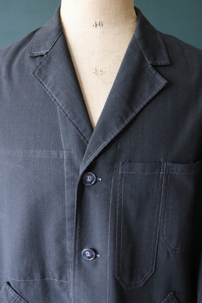 Vintage French workwear jacket - 1950s 60s black chore coat - maquignon - Vetra duster - 46” chest