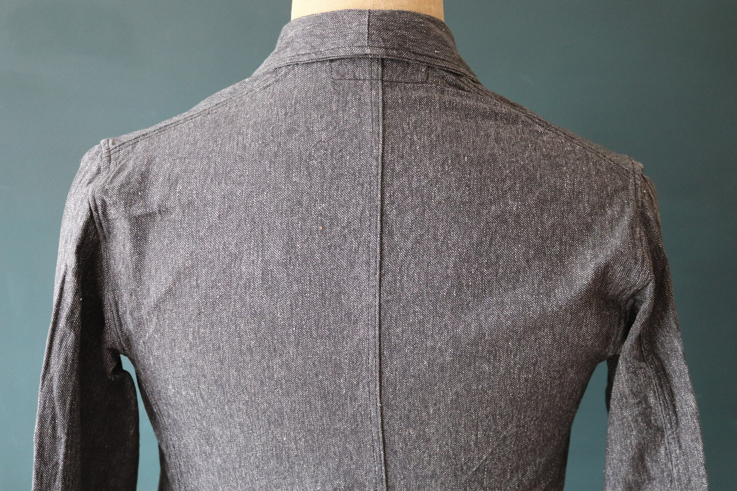 Vintage French workwear jacket - salt pepper grey - belted overall coat - 1960s deadstock - factory machinist, shopkeeper - 37” chest