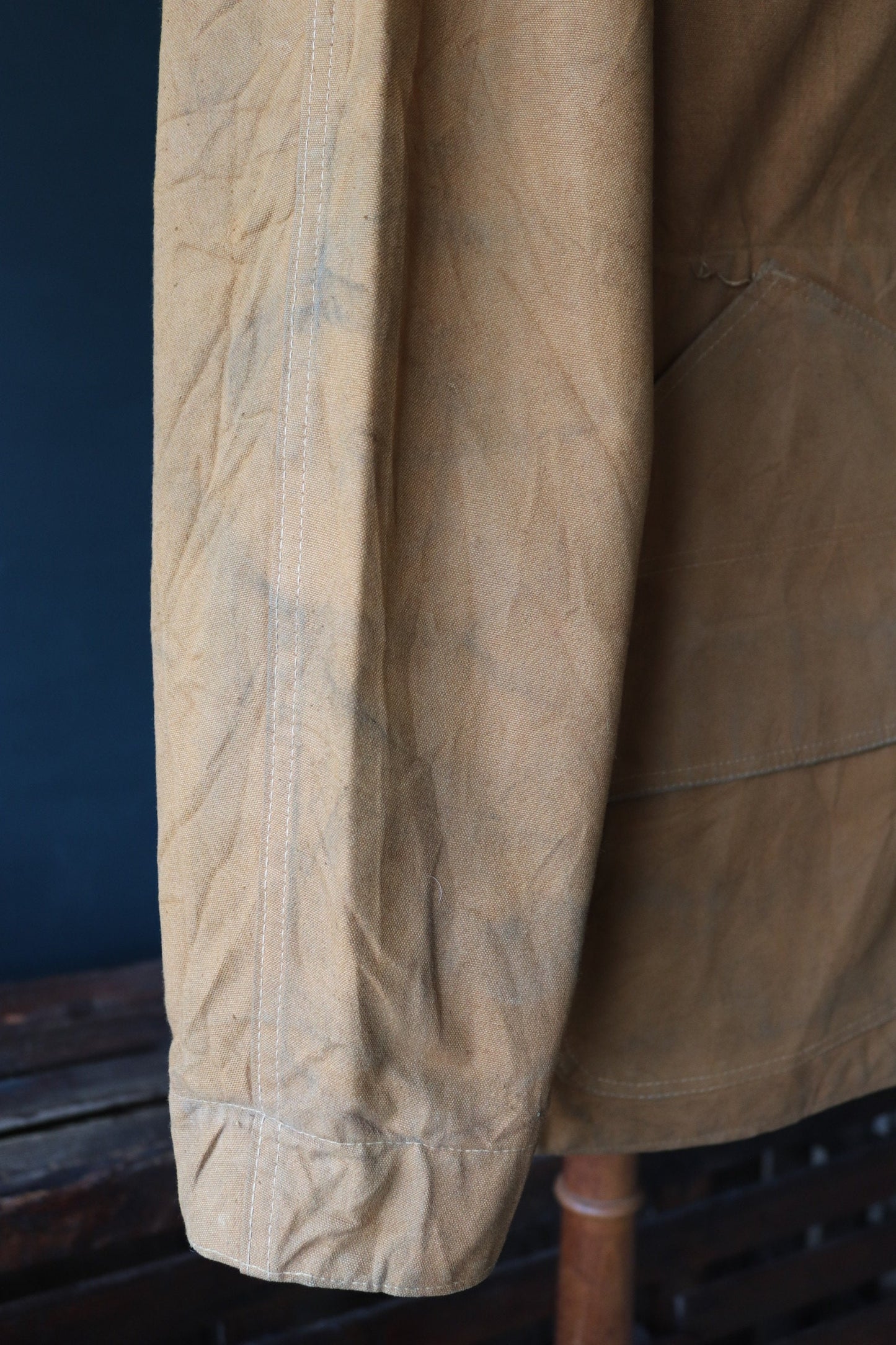 Vintage 1940s hunting jacket - tan brown duck cotton canvas - American workwear - Talon zipper - 46” chest