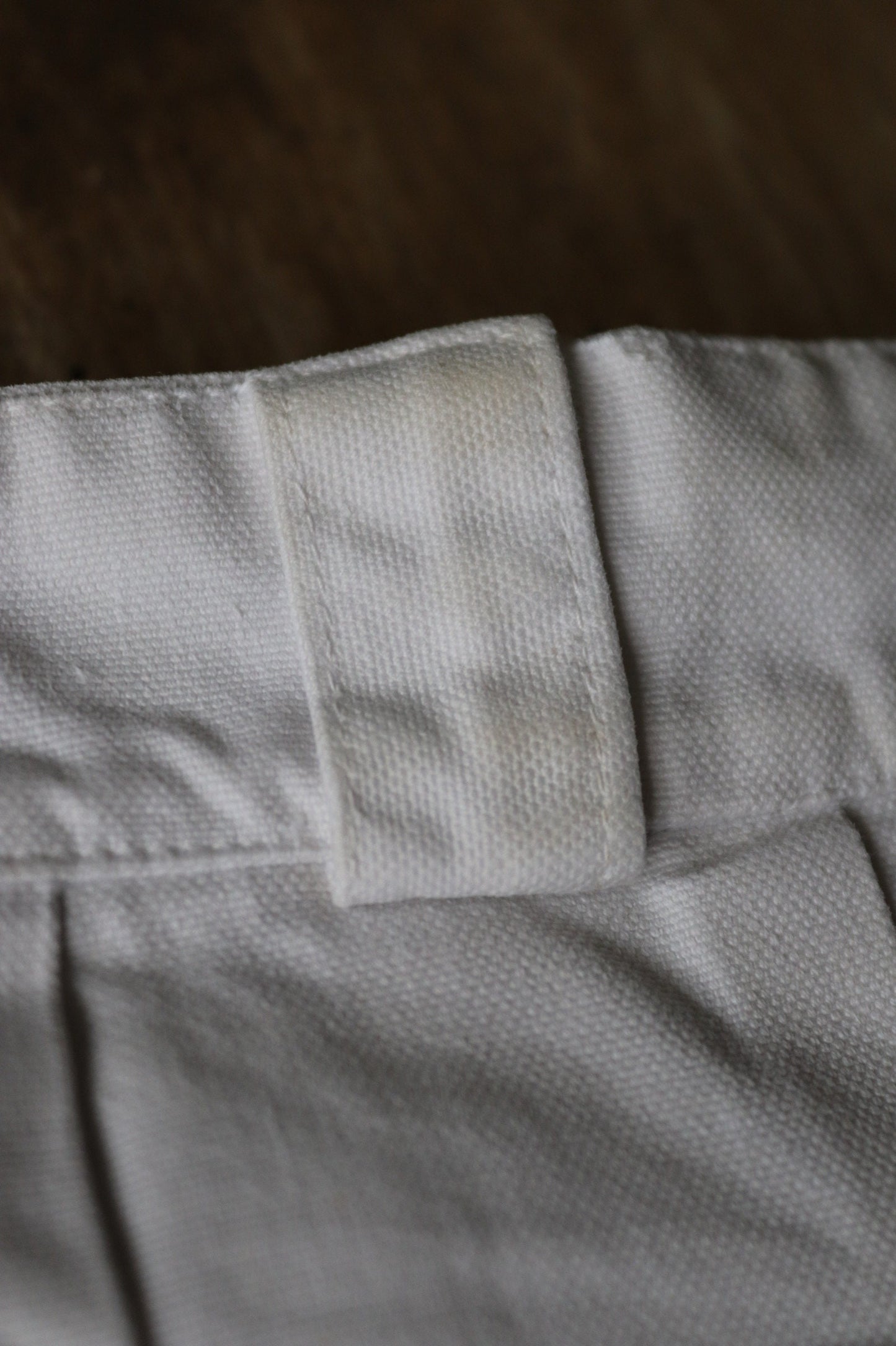 Vintage French shorts 1960s army military white cotton cuffed summer button fly 28” x 5”