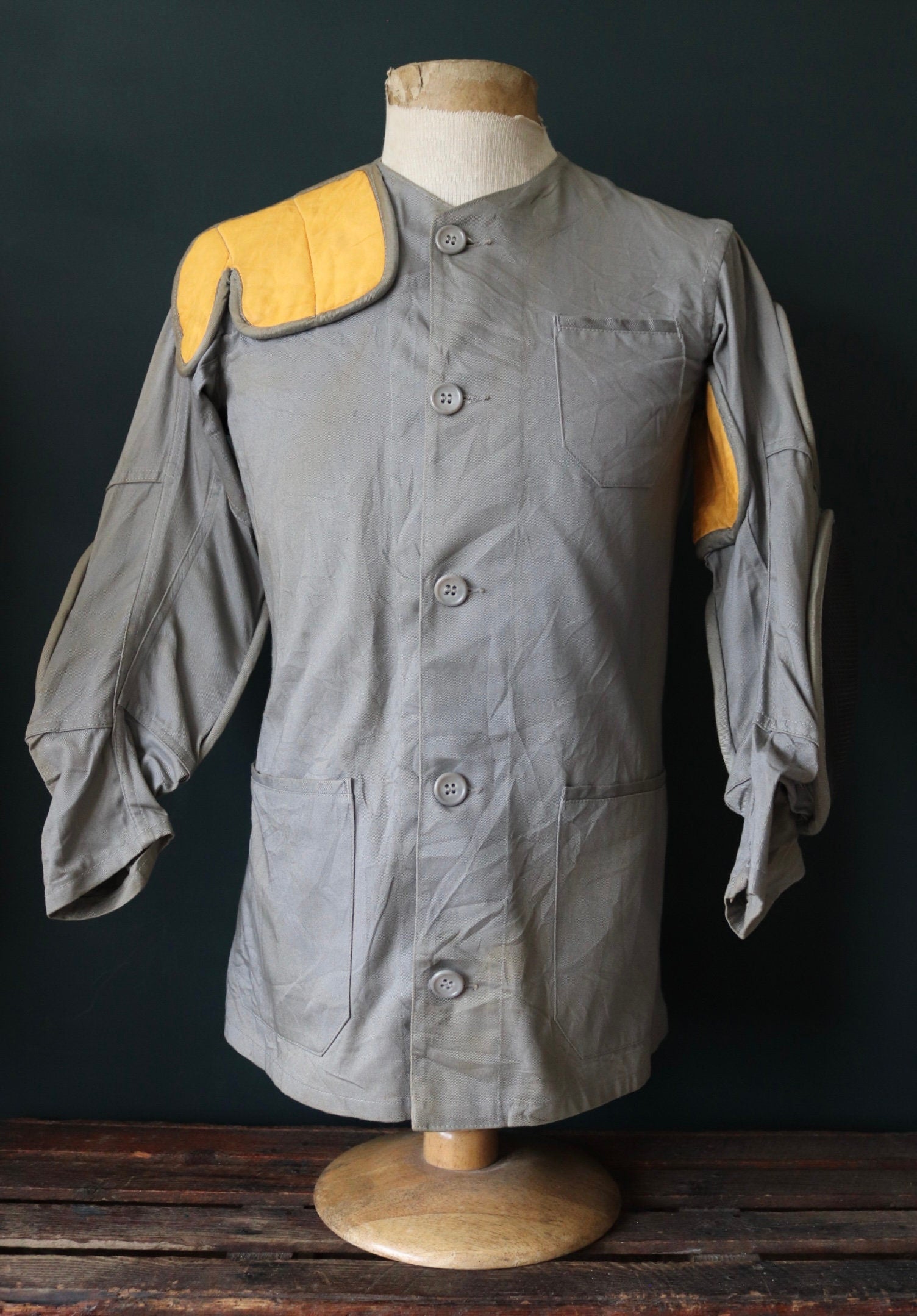 Vintage 1960s shooting jacket - 10-X hunting - rifle patches - 36” chest