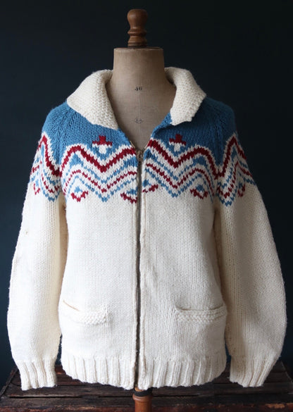 Vintage 1970s 70s hand knitted cream acrylic cowichan sweater cardigan jumper novelty hand made knit wave pattern shawl collar 41” chest